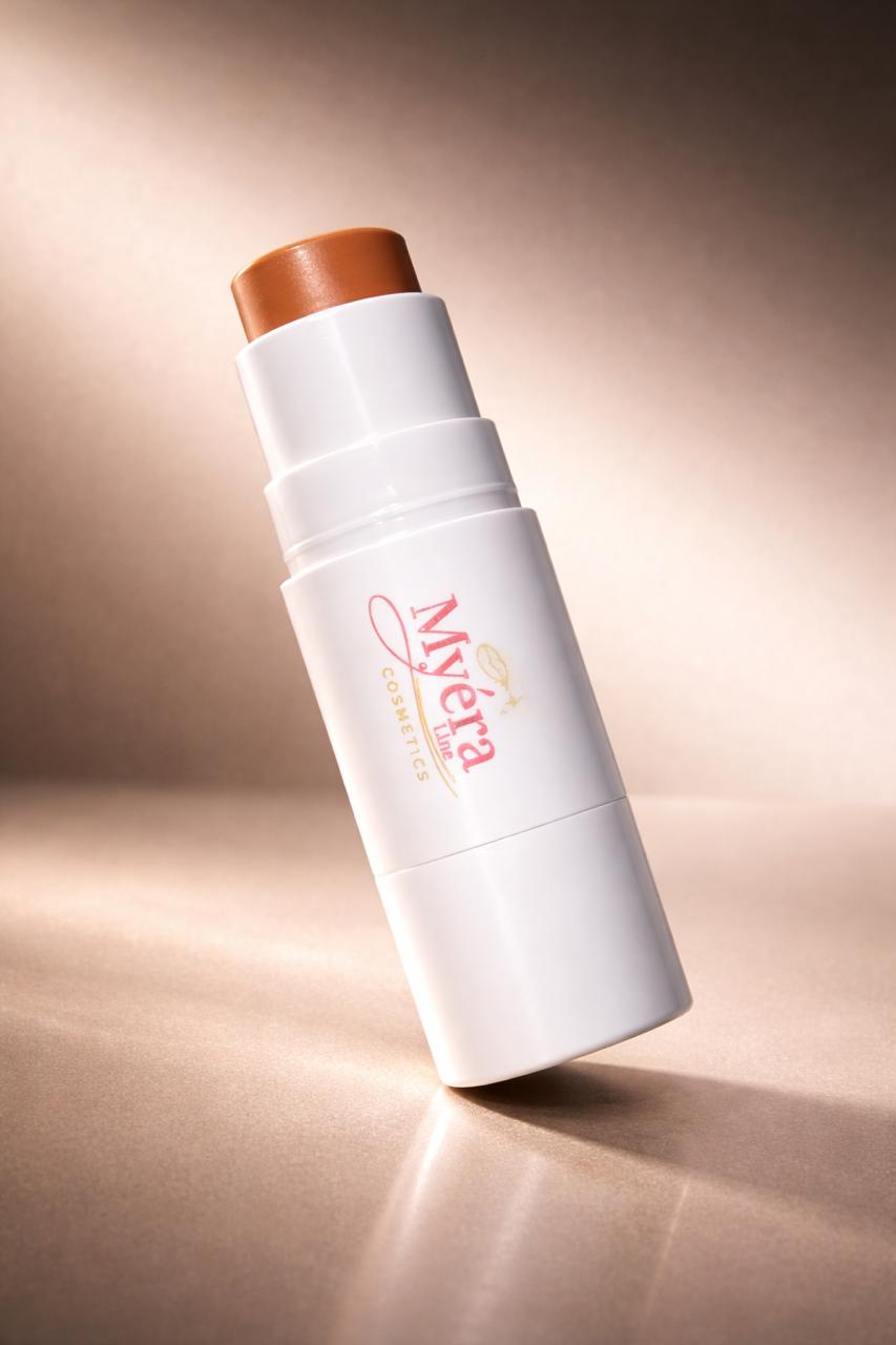 Concealer/Foundation Multi-Use Stick (with Built-In Brush)